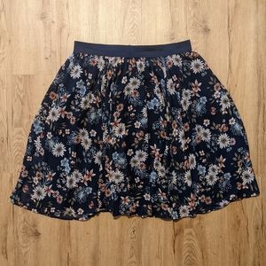 Torrid navy floral tulle skirt
